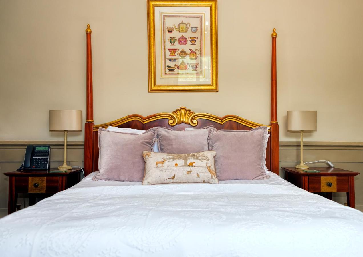 Willington Hall Hotel Tarporley Extérieur photo