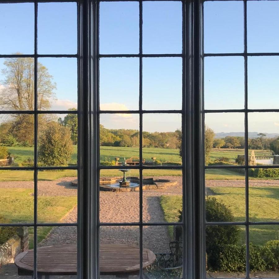 Willington Hall Hotel Tarporley Extérieur photo