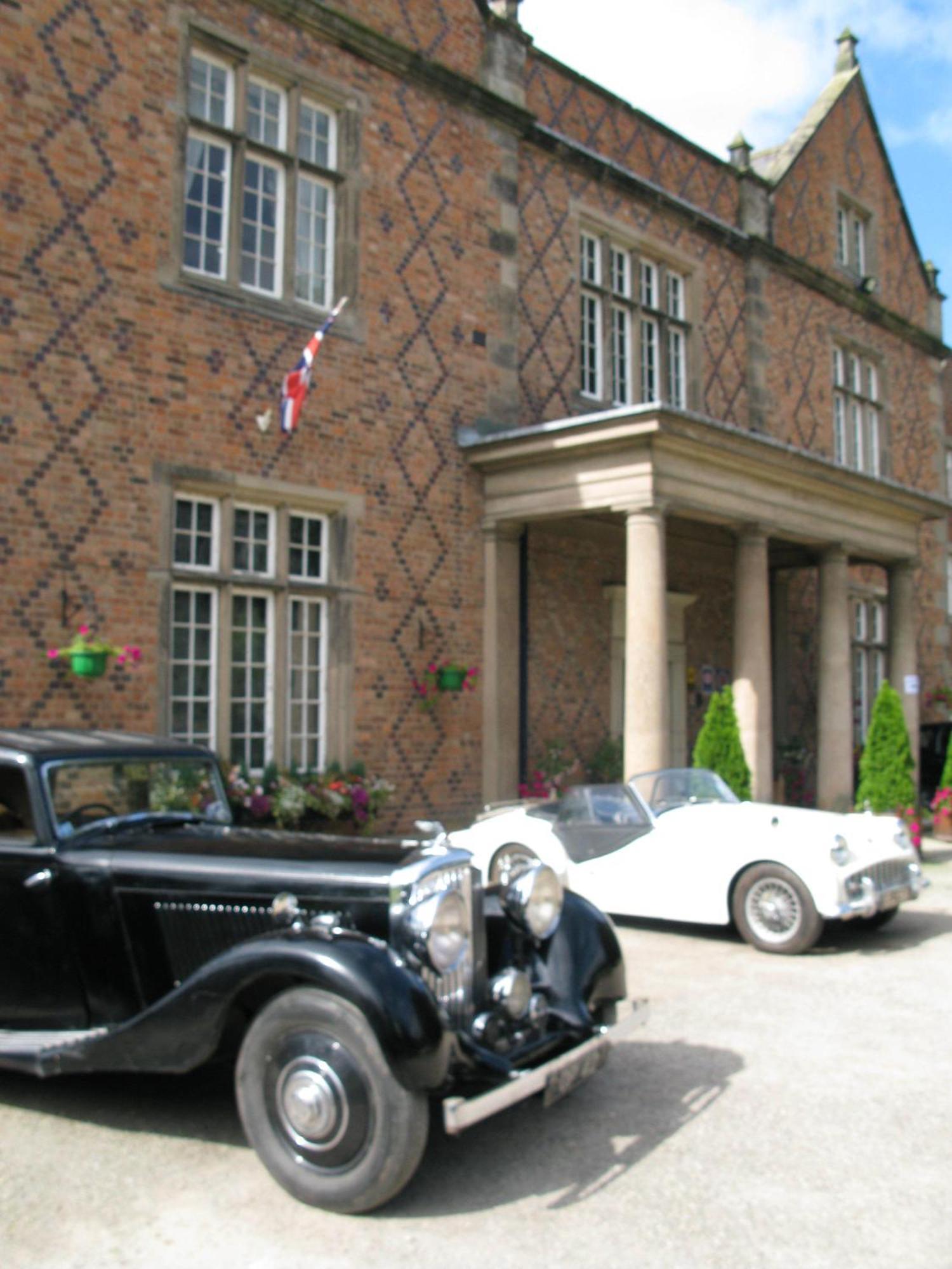 Willington Hall Hotel Tarporley Extérieur photo