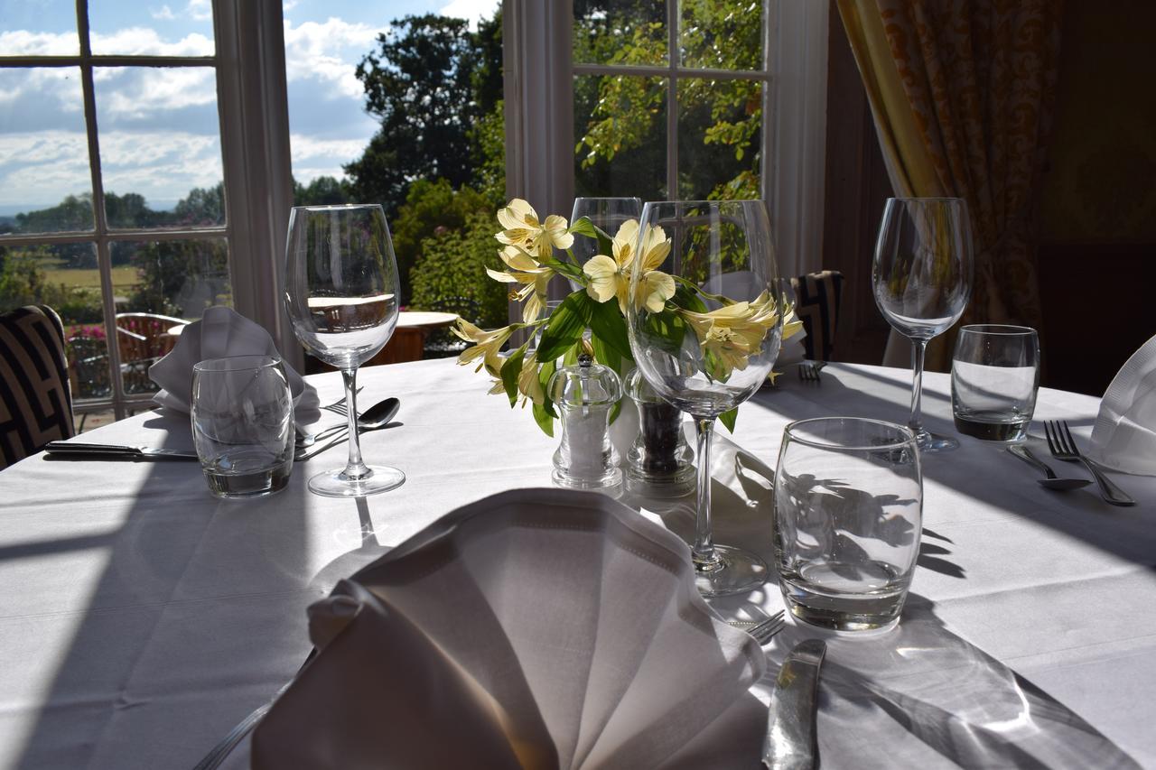 Willington Hall Hotel Tarporley Extérieur photo