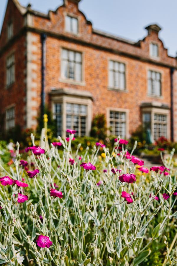 Willington Hall Hotel Tarporley Extérieur photo