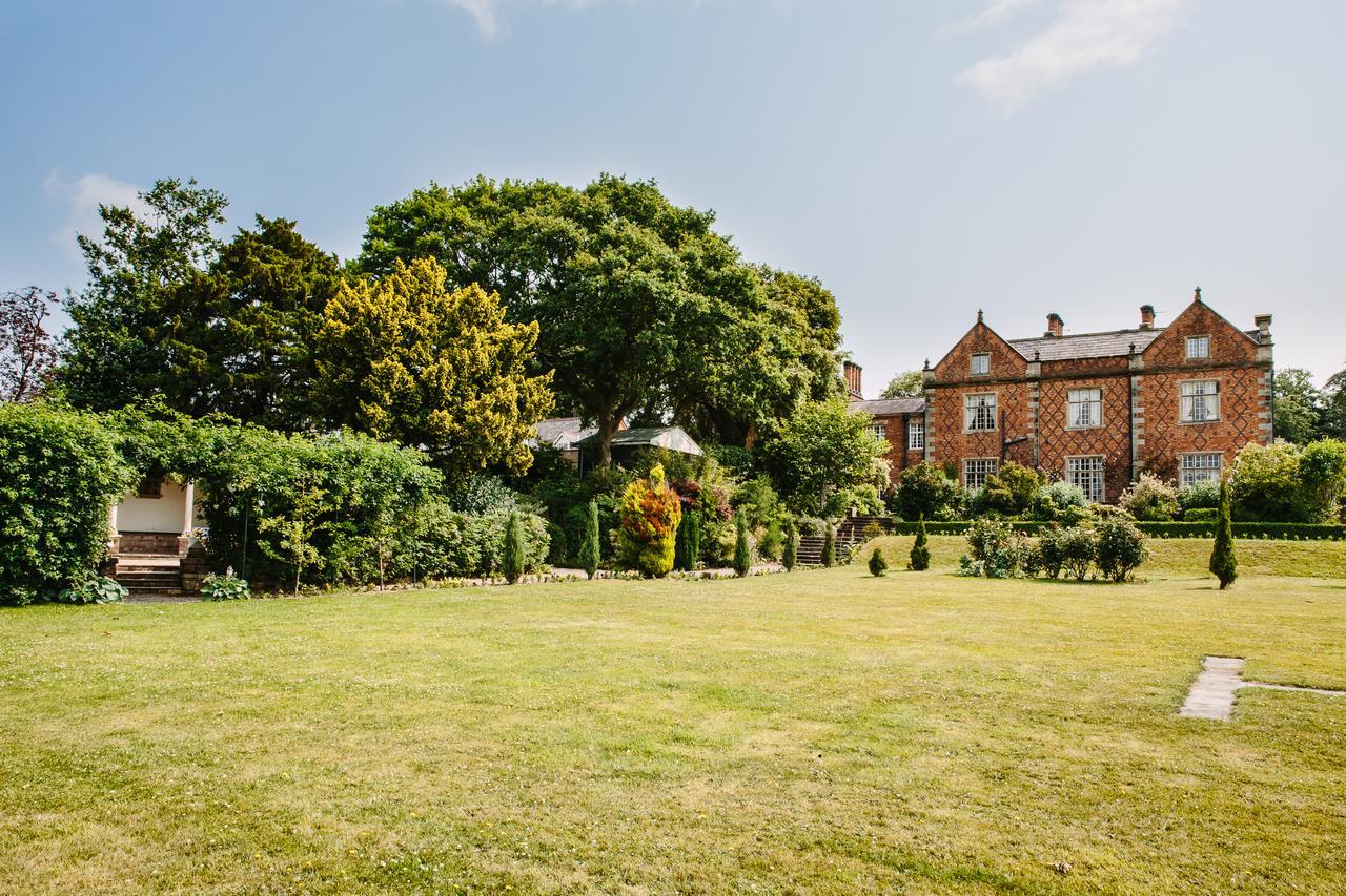 Willington Hall Hotel Tarporley Extérieur photo